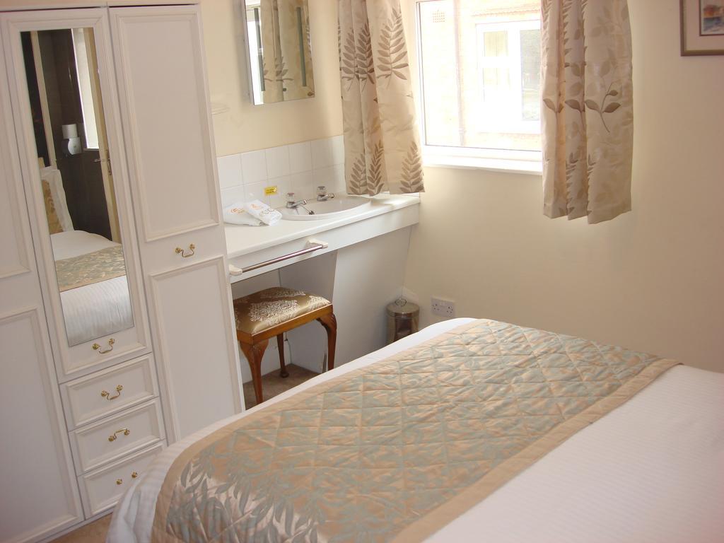 Yellow Mountain Hotel スケッグネス 部屋 写真